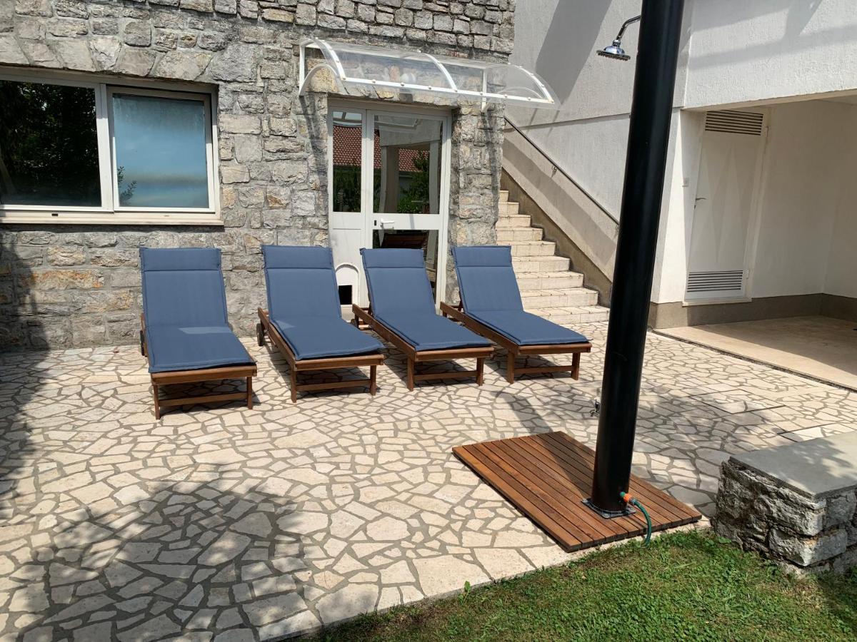 Deluxe Apartment Dora With A Private Parking, Terrace And See View Rijeka Exteriér fotografie