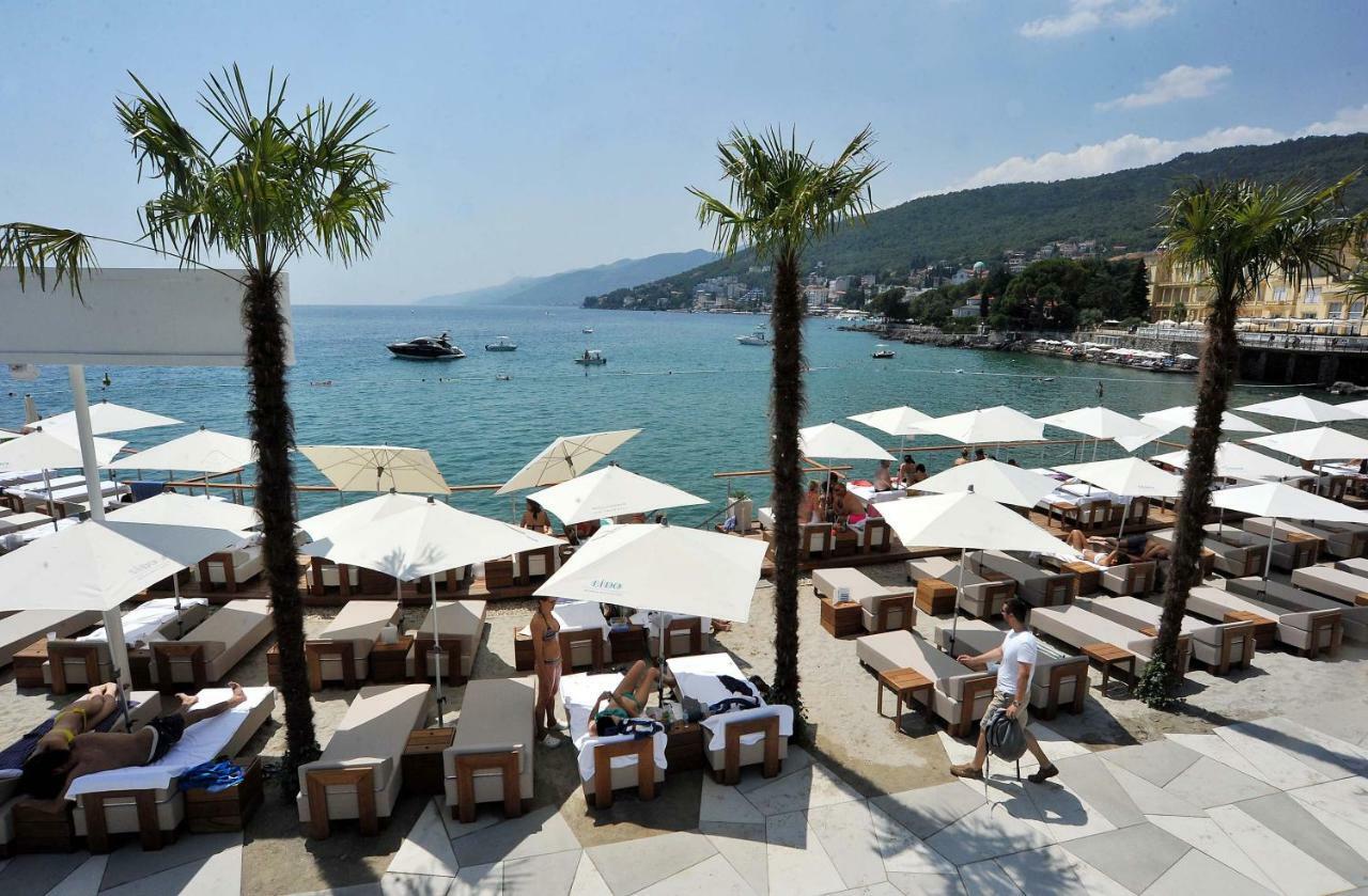 Deluxe Apartment Dora With A Private Parking, Terrace And See View Rijeka Exteriér fotografie